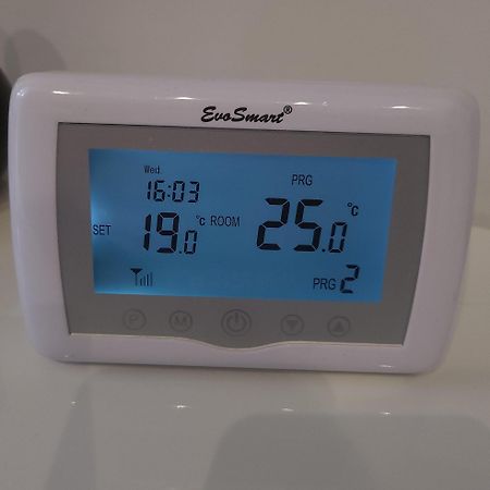 Bright House Apartment Bucharest Luaran gambar
